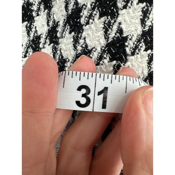 Vestique Shorts Womens Large Black High Rise Tweed Plaid White Houndstooth - Picture 9 of 9